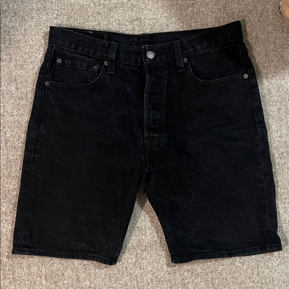 Levi's Men's Dark Denim Shorts Style 501